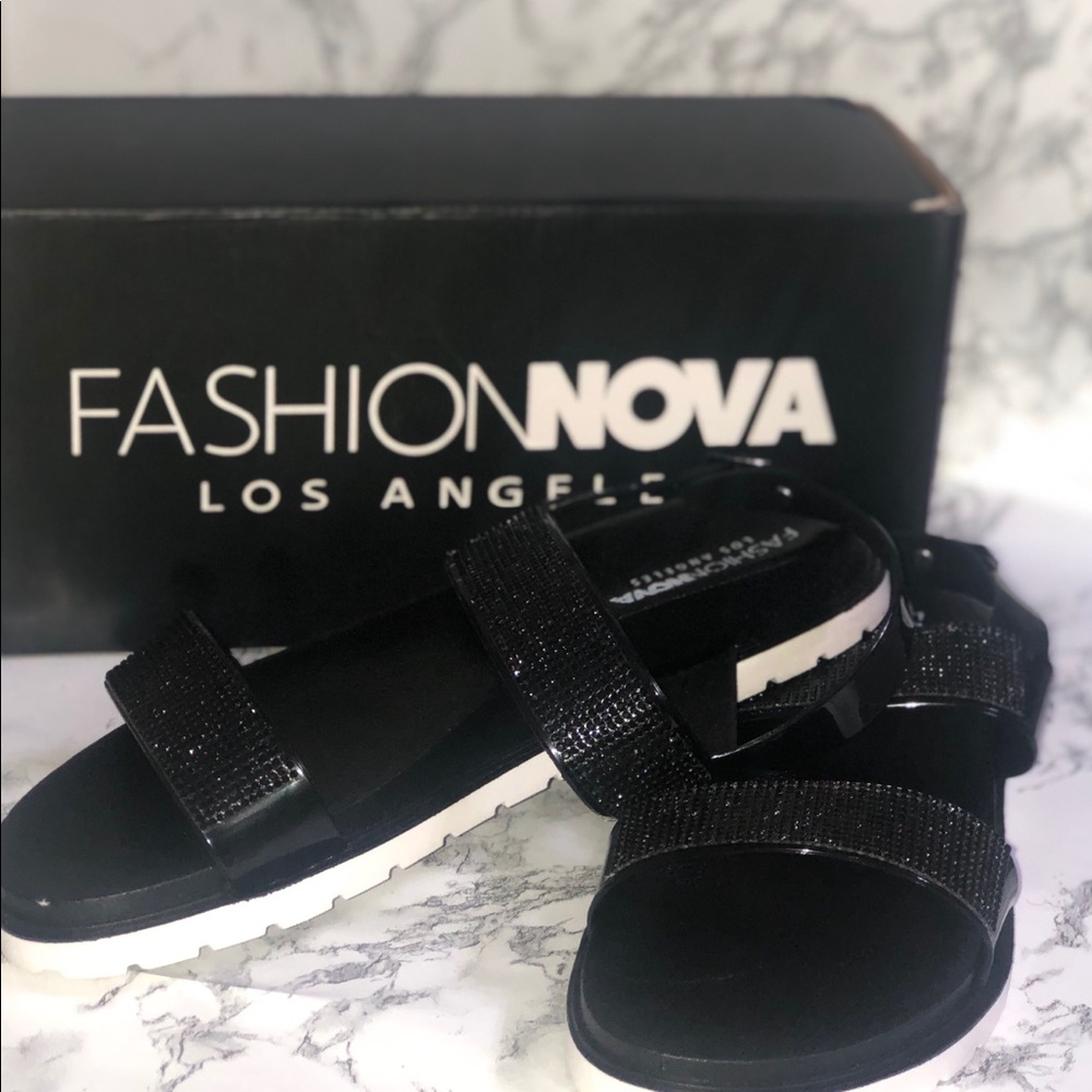 Two toned bedazzled sandal